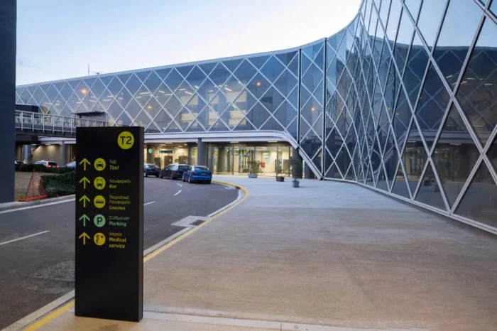 Airport Parking - Image 2